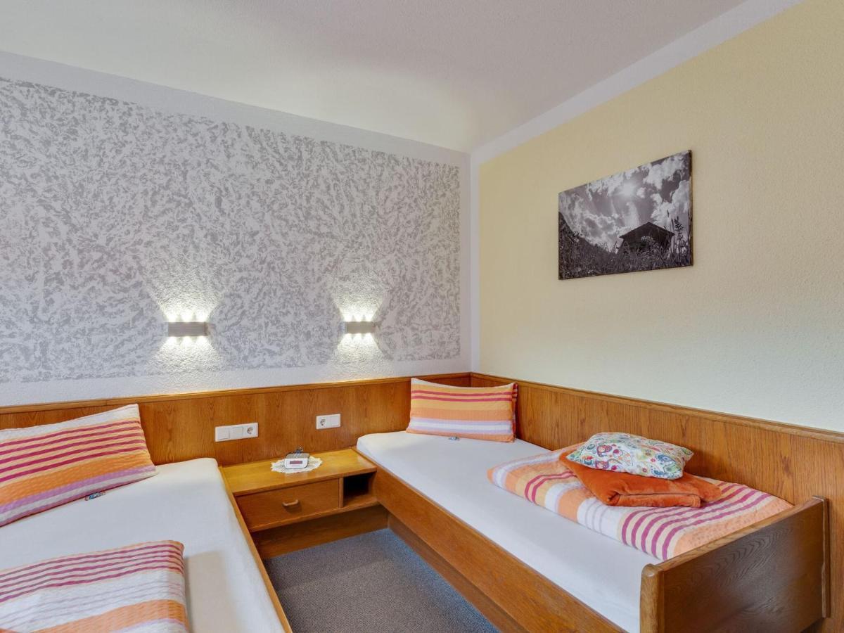 Lively Flat Near A Ski Resort In Fiss Esterno foto