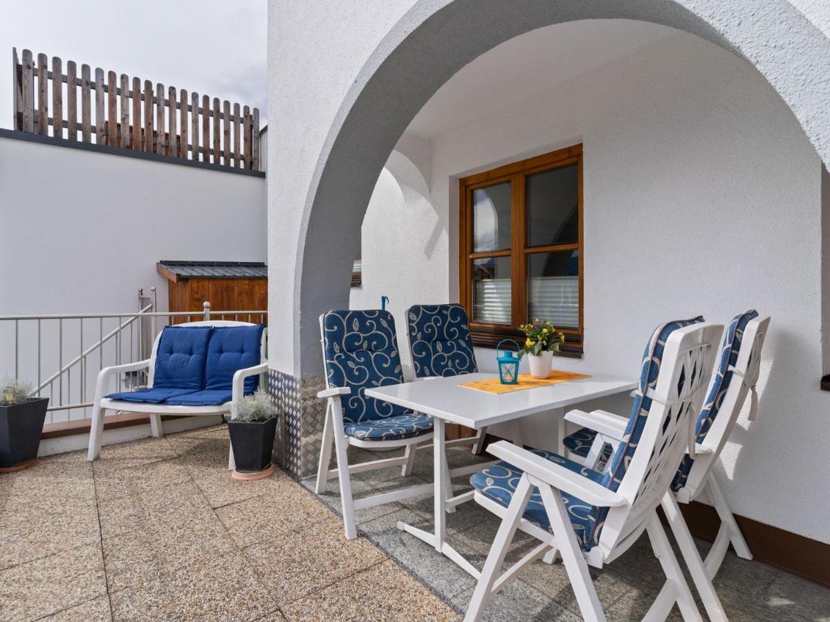 Lively Flat Near A Ski Resort In Fiss Esterno foto